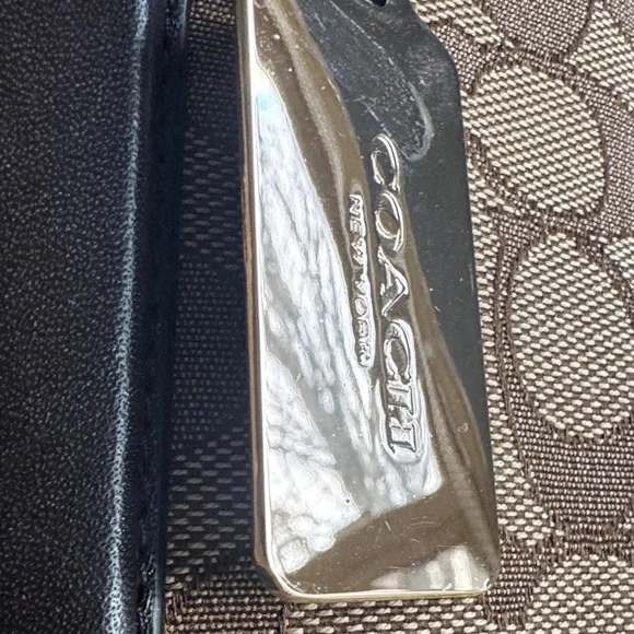 Coach Tan and Black Signature Crosby Carryall Satchel Purse Bag - Picture 3 of 15